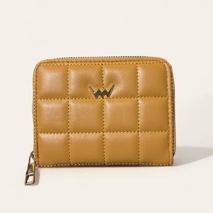 DeFacto Tan Puffy Zip Up Wallet 5" x 4"